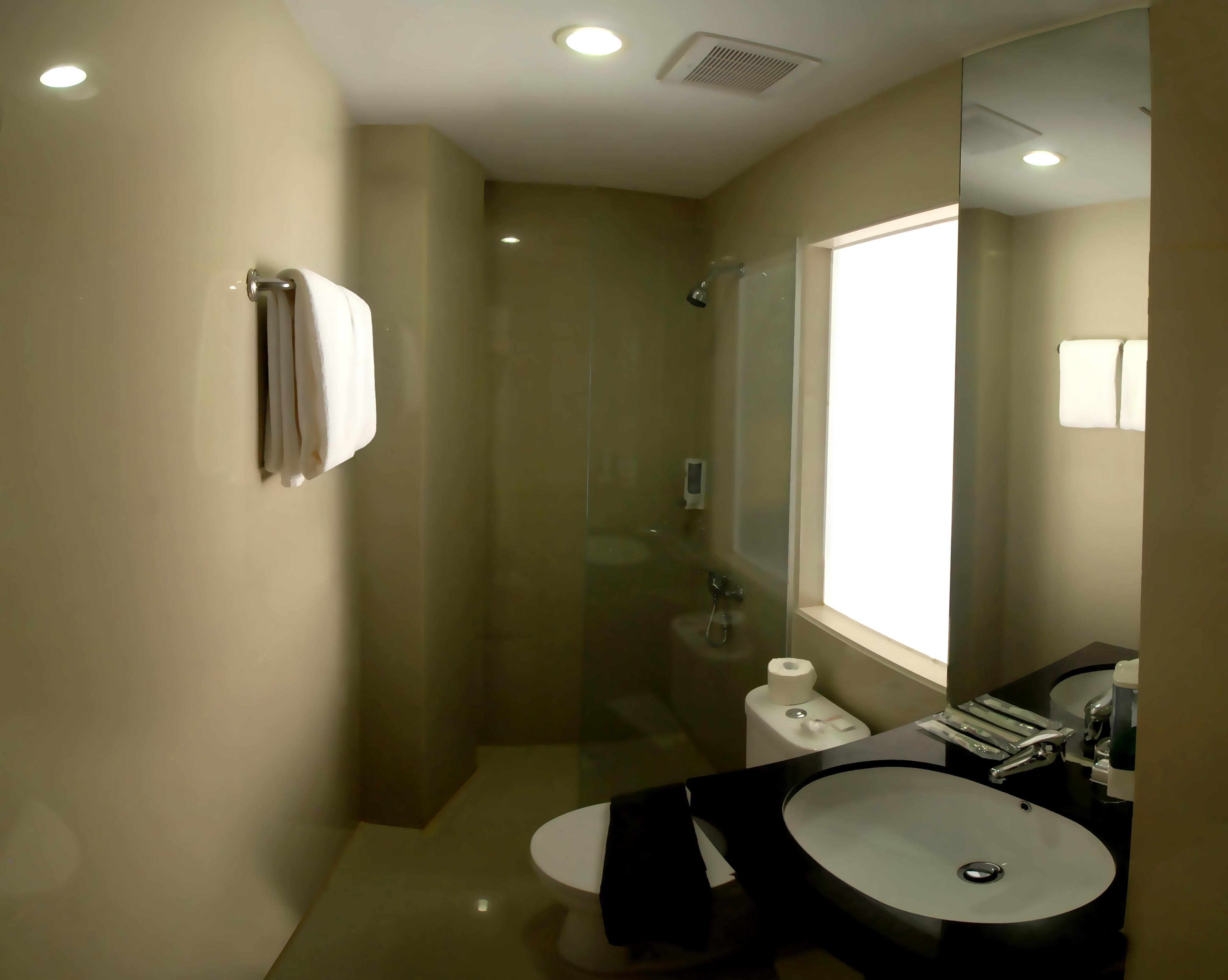 Vio Hotel Veteran Bandung Kültér fotó