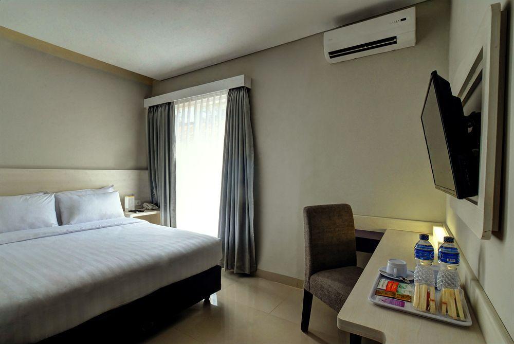 Vio Hotel Veteran Bandung Kültér fotó