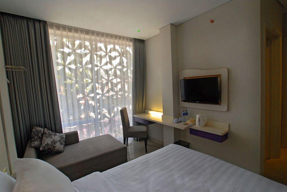Vio Hotel Veteran Bandung Kültér fotó