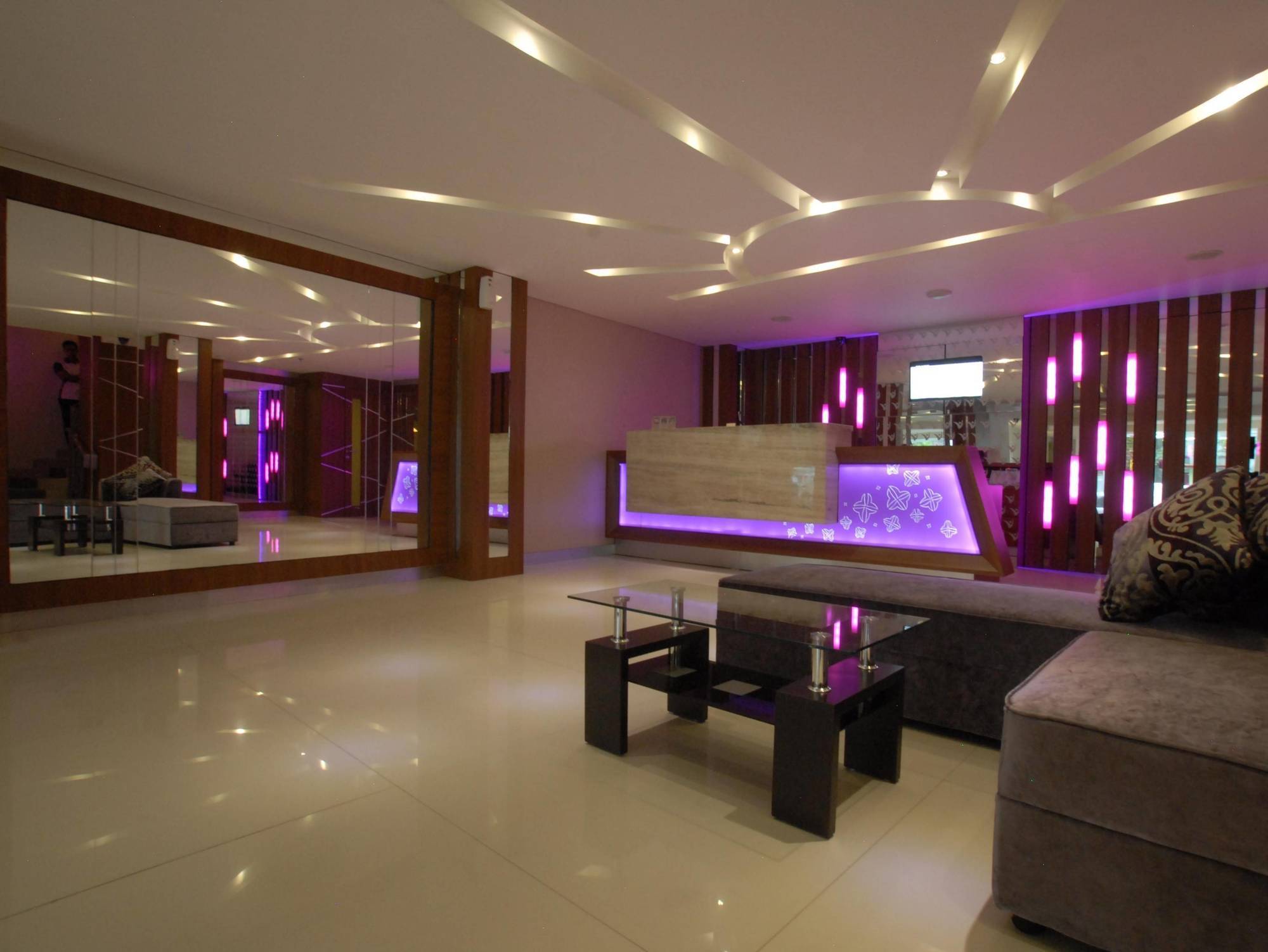 Vio Hotel Veteran Bandung Kültér fotó